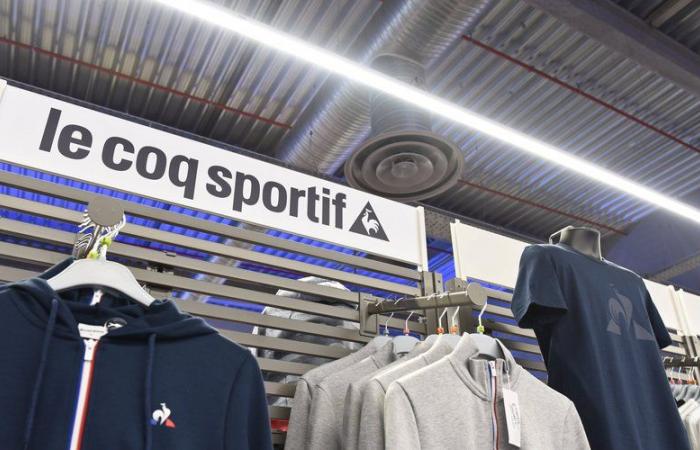 Aveva annunciato di trovarsi in gravi difficoltà finanziarie: il produttore di attrezzature Le Coq Sportif è stato posto in amministrazione controllata