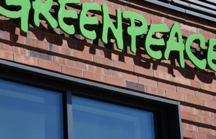 Greenpeace France informa della sua uscita dal social network