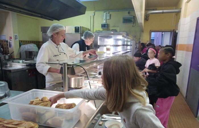 Poiché alcuni studenti arrivano a stomaco vuoto, questo college dell'Eure offre la colazione