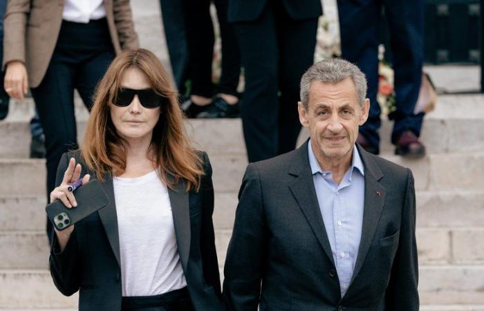 La ritrattazione di Takieddine: colpo di scena, Carla Bruni-Sarkozy ammette di aver posseduto un telefono segreto al centro dell'inchiesta sui sospetti finanziamenti libici