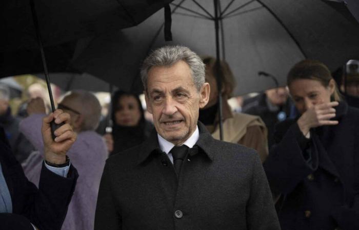 “Ciao papà, vorrei sapere”, Nicolas Sarkozy, la figlia lo sorprende nel bel mezzo di un'intervista filmata con una domanda molto delicata