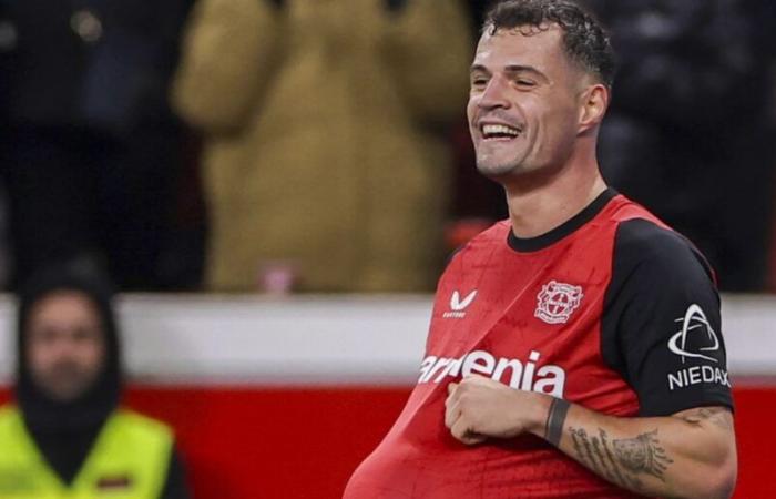 Bundesliga: Xhaka celebra il gol dei sogni con la celebrazione del bambino – Kobel a zero