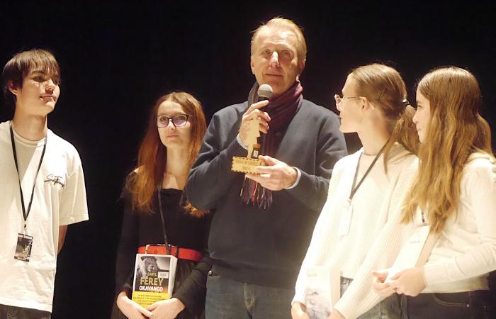 Festival del crimine al Manège di Vienna: il Gran Premio Sang d’encre incorona Laurent Guillaume per “Les Dames de Guerre”