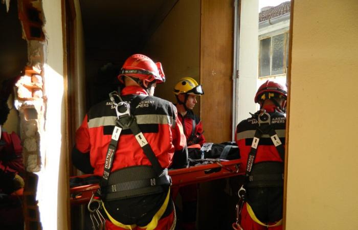 Ariège. Un adolescente cade da 8 metri mentre fa urbex in un sito abbandonato a Lavelanet