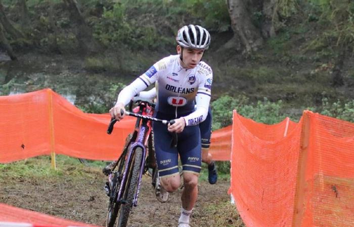 Maxime Girardin (Orléans Loiret Cyclisme) vince la terza prova della Coppa di Francia di ciclocross