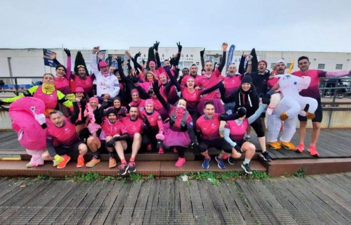 IN FOTO – Il riscaldamento delle gambe, il tradizionale riscaldamento festivo prima della maratona di La Rochelle