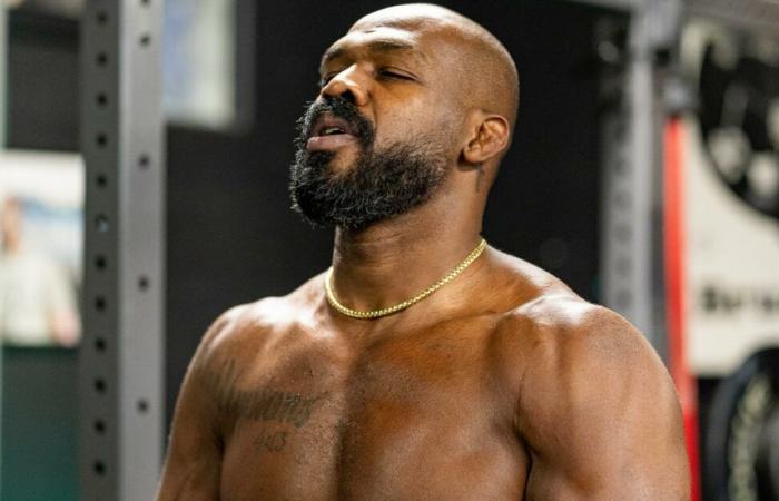 Jon Jones fa una dichiarazione sul resto della sua carriera: “Non sono qui per…”