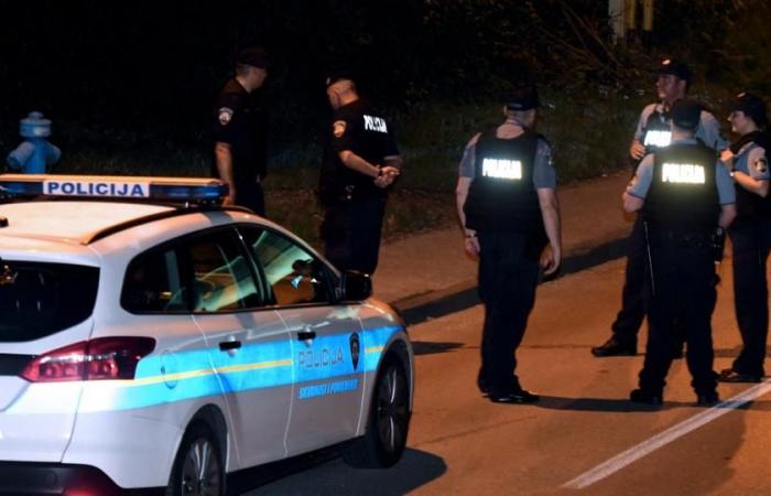 un morto e quattro feriti dopo che una bomba a mano è stata lanciata male durante una festa