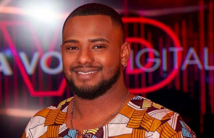 Kenny vince “La Voix Digitale” su Antenne Réunion: parteciperà alle audizioni alla cieca per The Voice!