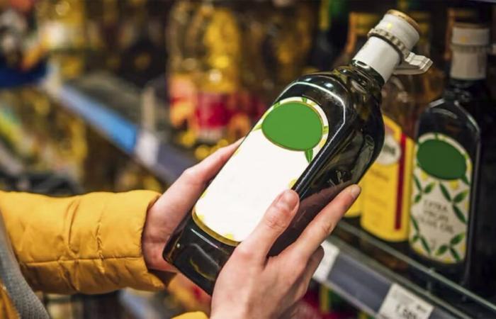 Nuovo massiccio richiamo di olio d’oliva in tutta la Francia, potrebbe contenere contaminanti chimici