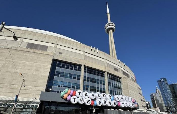 Justin Trudeau avvistato tra gli swifties a Toronto