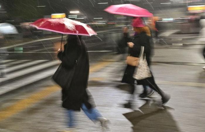 Costa meridionale e regioni montuose di Madeira allerta arancione a causa della pioggia