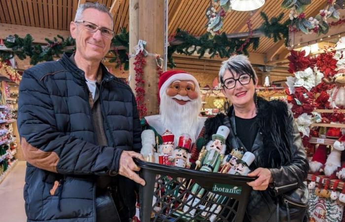 “Sono un fanatico del Natale”, gli abitanti della Drôme stanno già comprando l'albero e le decorazioni