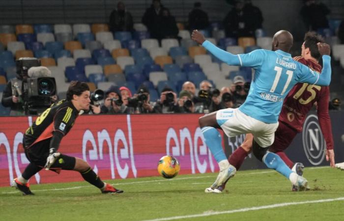 Serie A | Napoli-Roma 1-0: Lukaku rovina l’esordio di Ranieri e conserva il primo posto