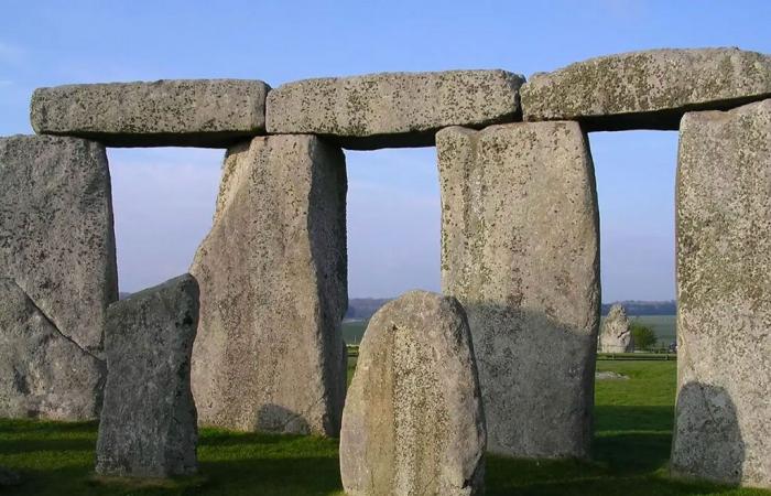 Gli scienziati risolvono l'antico mistero dei giganteschi pilastri di pietra di Stonehenge