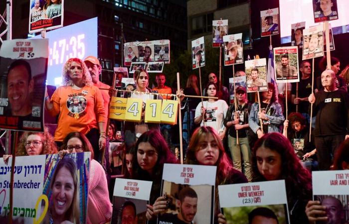 I manifestanti in tutto il paese chiedono un accordo sugli ostaggi