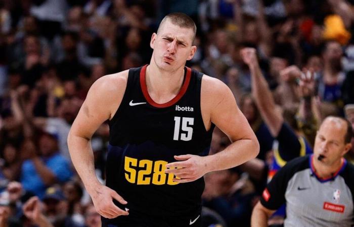 Nikola Jokic ha quasi realizzato il tiro più bello nella storia della NBA contro i Lakers