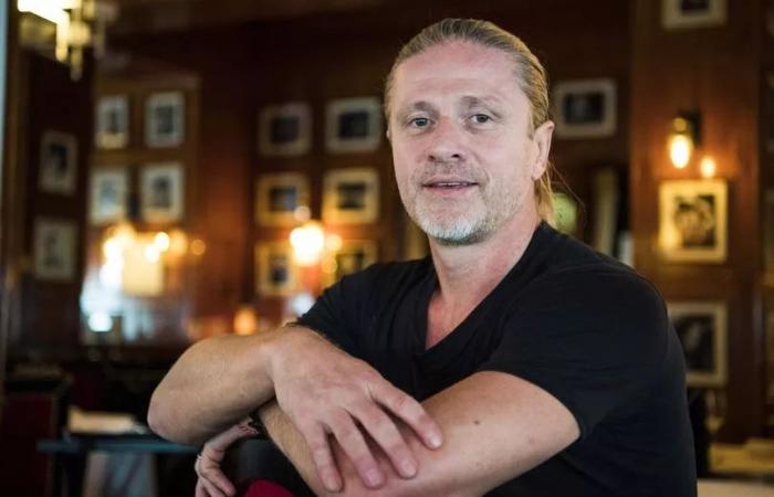 Emmanuel Petit sostiene il Chelsea nella lotta per il titolo in questa stagione