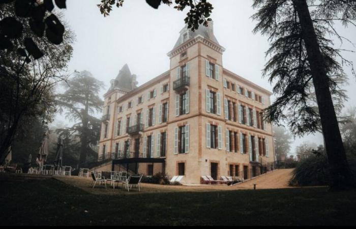 Insolito. In questo splendido castello del Tarn festeggeremo… il Ringraziamento!