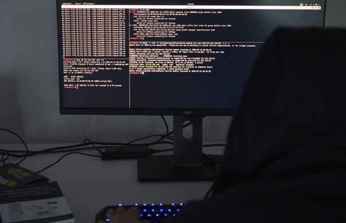 Hacking di numerosi siti web comunali