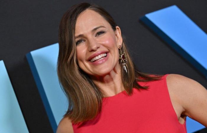 Jennifer Garner vuole allontanarsi dal dramma di Jennifer Lopez e Ben Affleck: la loro dinamica familiare “complicata”.