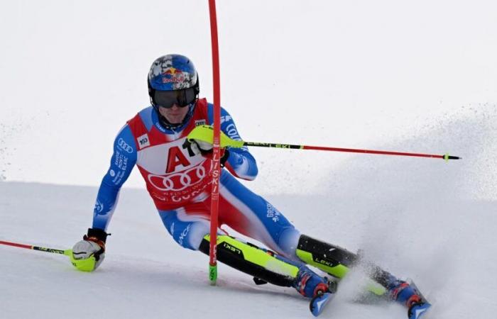 Clément Noël bene in testa nella prima manche dello slalom di Gurgl