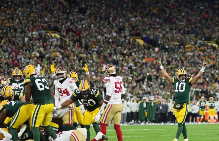 Josh Jacobs, i Packers guidano i 49ers 17-7 all’intervallo