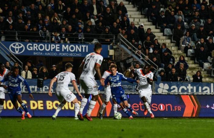 “A un certo punto diremo stop”: dopo gli incidenti di Bastia gli arbitri vogliono essere più tutelati