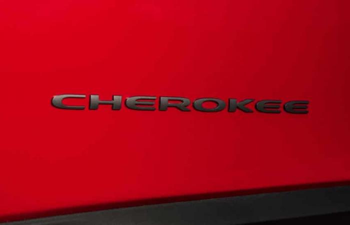 Jeep conferma l’arrivo di un sostituto Cherokee nel 2025