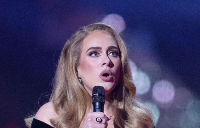 La cantante Adele annuncia che si prenderà una “grande pausa” dopo la sua residenza a Las Vegas