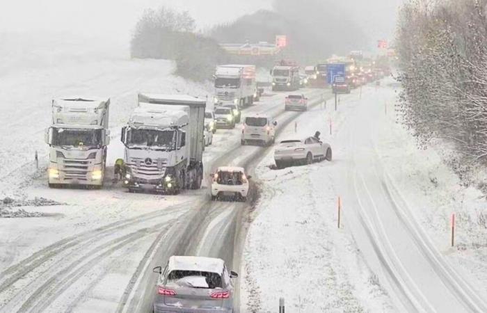 Obbligo di gomme da neve: dibattito in Svizzera