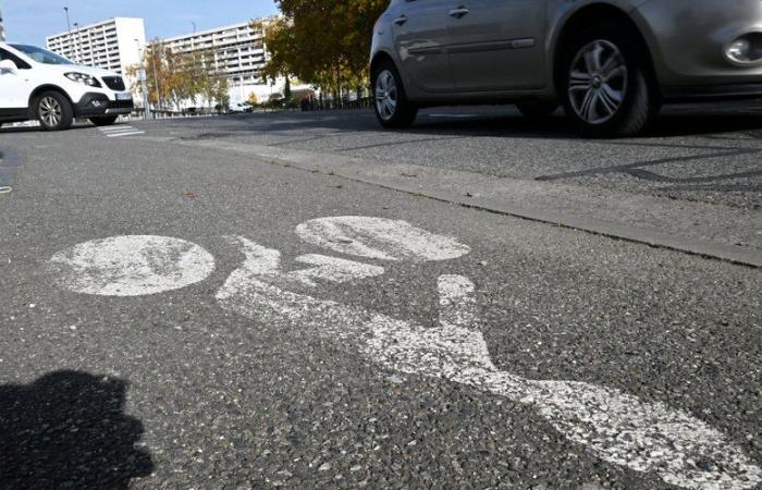 “Non ha ripreso conoscenza”: travolto da un minorenne alla guida di un’auto da corsa, un pensionato di Tolosa tra la vita e la morte