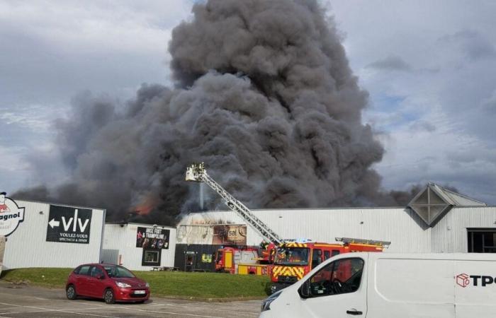 Anse: un grande incendio in corso in avenue de Lossburg