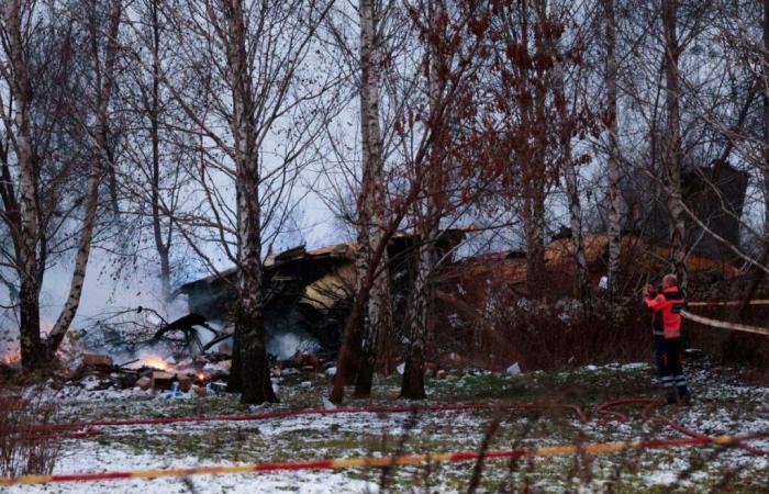 RTL Infos – “Abbiamo visto l'onda di esplosione e una nuvola di fuoco”: aereo cargo si è schiantato in Lituania