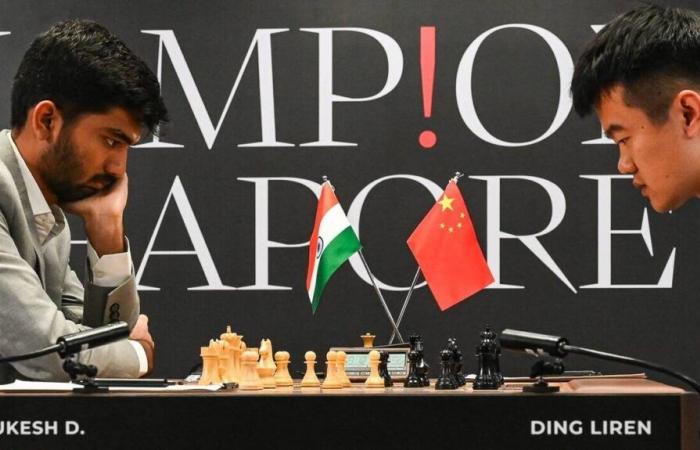 Scacchi. L'outsider Ding Liren sorprende Gukesh all'inizio della partita per il titolo mondiale