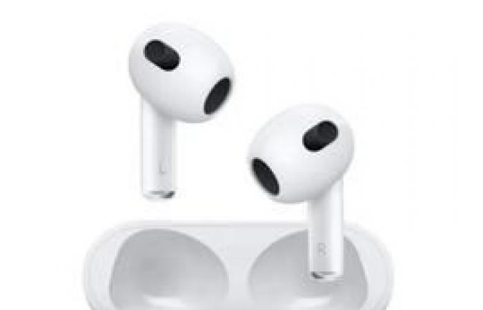 Airpods Pro 2 in caduta libera, i commercianti tagliano i prezzi