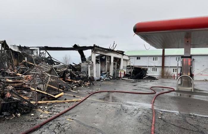 Un incendio distrugge la Petro-Canada a Paspébiac