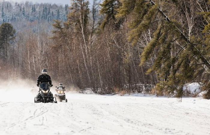 Migliaia di chilometri di piste per motoslitte in sospeso