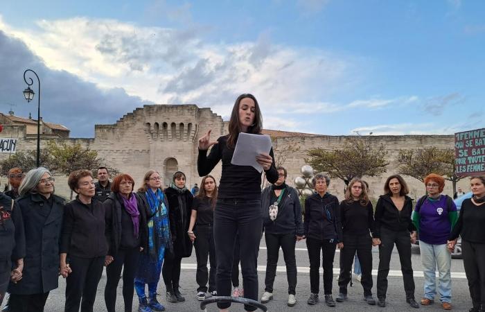 al momento delle requisizioni, le femministe sono “stufe di stupri”