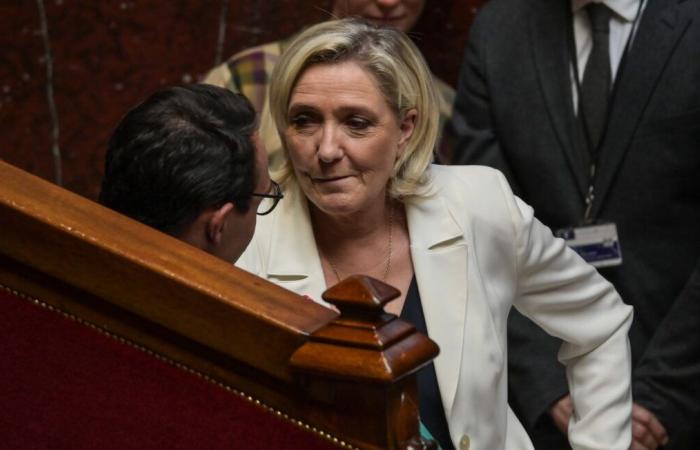 Marine Le Pen conferma l'intenzione di censurare Michel Barnier “restando sulle sue posizioni”