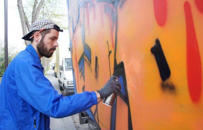 Il destino del graffitista francese imprigionato non sarà deciso prima del 16 dicembre