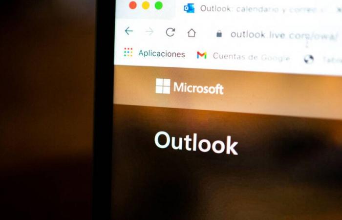 Microsoft Outlook fuori servizio per migliaia di utenti, avviata un'inchiesta sul disservizio – Liberation