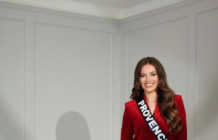 Miss Francia 2025: scopri i ritratti ufficiali delle 30 candidate alla corona