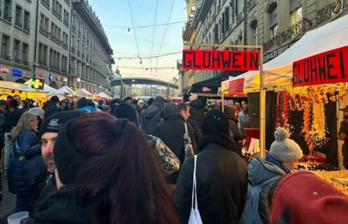 Zibelemärit: I visitatori sono in giro già dal primo mattino