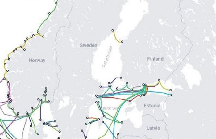 La Svezia chiede alla nave mercantile cinese sospettata di aver tagliato i cavi sottomarini di raggiungere le sue acque territoriali