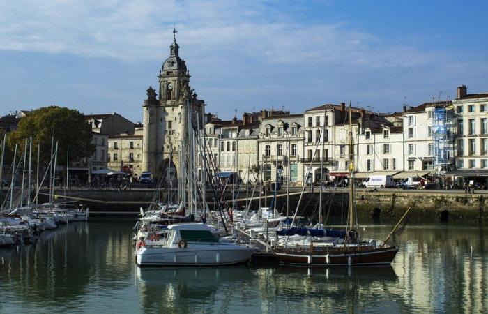 VIDEO. “Come una bomba”: esplode la lavanderia a gettoni in centro a La Rochelle, muore per infarto una donna di 63 anni