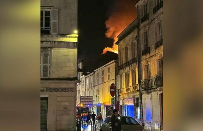 Esplosione mortale in un edificio a La Rochelle: immagini e testimonianze