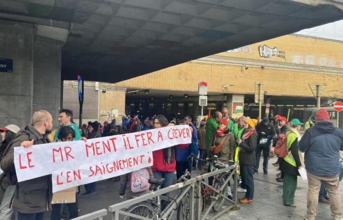 Martedì gli insegnanti in sciopero: “In sei mesi Glatigny ha allontanato tutti” (foto)