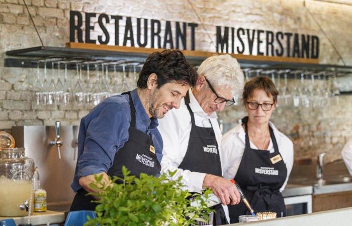 Il programma VRT1 ‘Restaurant Misverstand’ vince l’International Emmy Award: “Premio per il coraggio dei partecipanti e degli operatori sanitari informali”