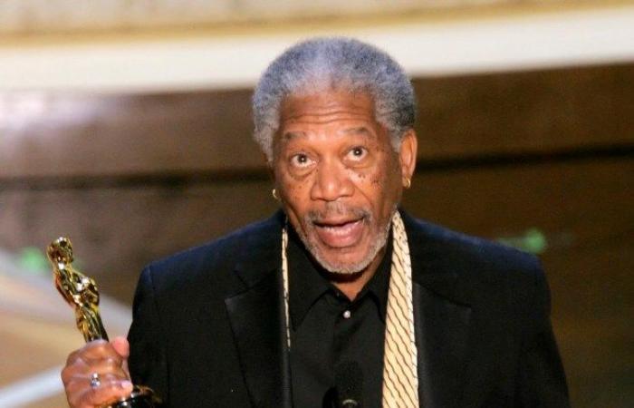 Morgan Freeman, 87 anni, appare vivace e vibrante dopo aver suscitato problemi di salute